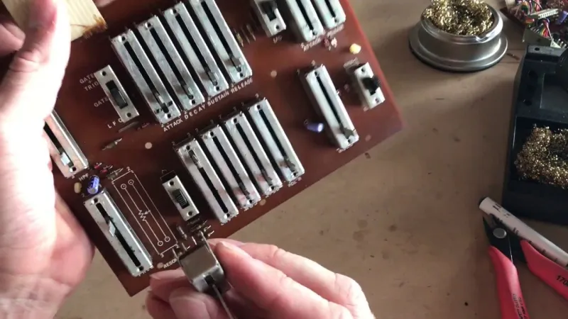 Junk Heap Frequencies: The Underground Economy Turning Dead Synths Into Living Gold